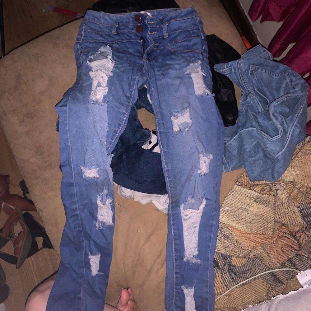 Ripped jeans